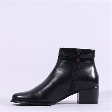 Regarde Le Ciel Ring Buckle Ankle Boot - Black Leather